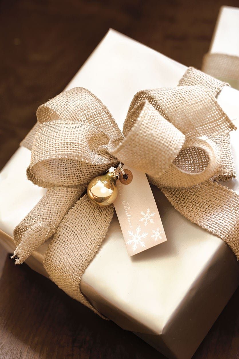 Burlap bow with gold bell
