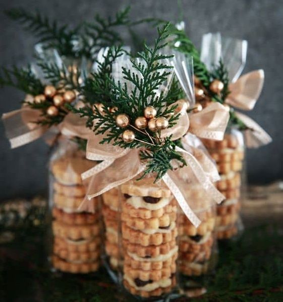 Welcome cookie favors